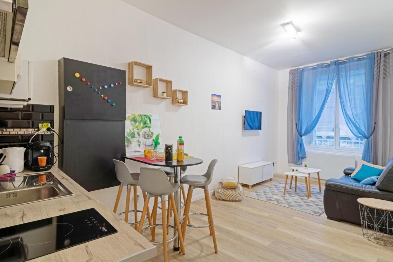 Le Cosy Fertois-Self Checkin-Centre-Ville ลาแฟร์เต-ซูส์-ชูอาร์ ภายนอก รูปภาพ