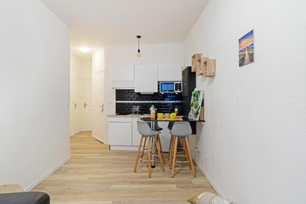 Le Cosy Fertois-Self Checkin-Centre-Ville ลาแฟร์เต-ซูส์-ชูอาร์ ภายนอก รูปภาพ